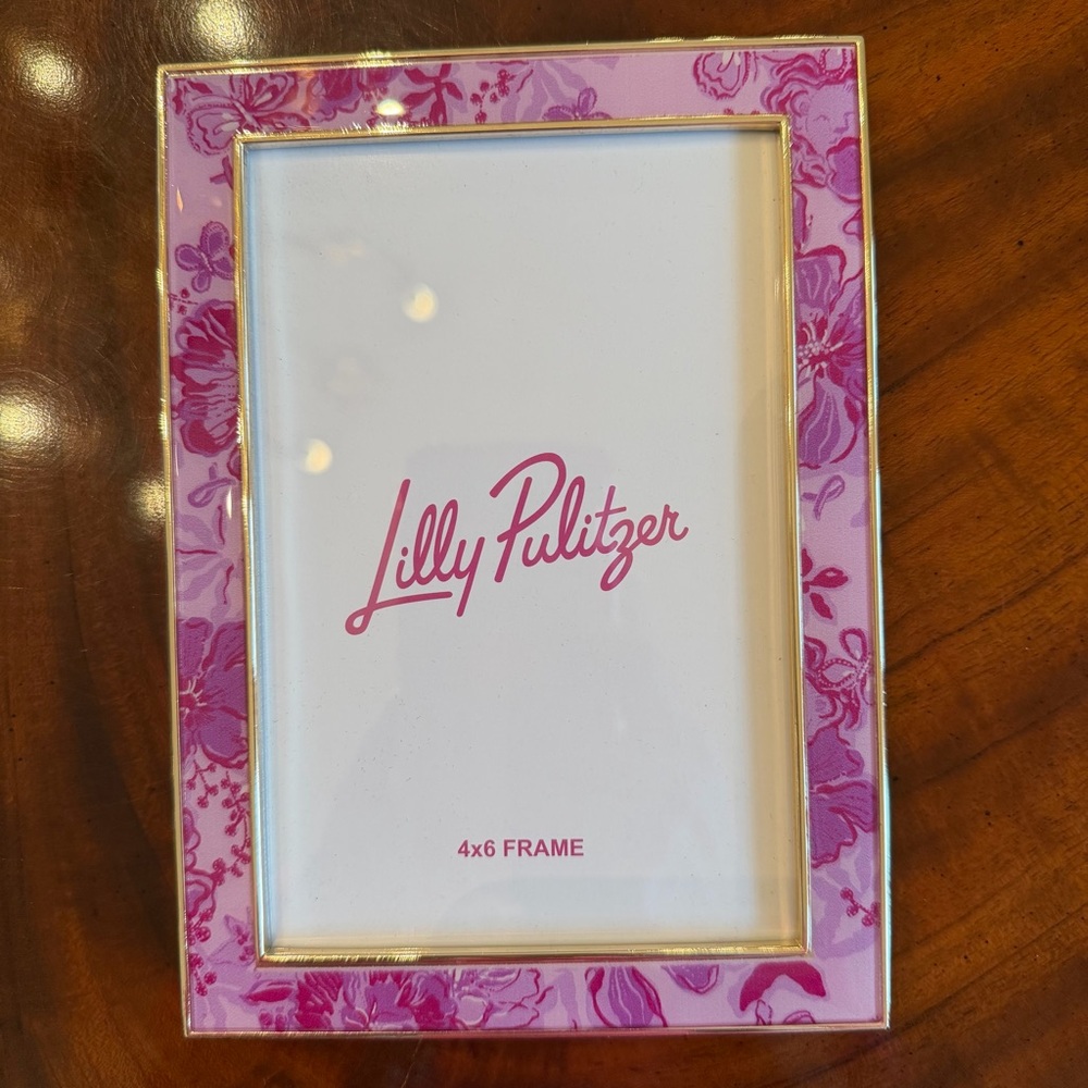 NWT Lilly Pulitzer Parigi Pink Supporting Squad 4x6 Photo Frame - Picture 4 of 6